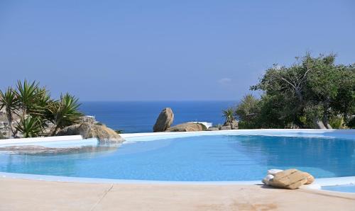 Paradise Villa | Paraga Scorpios area Villa 2 "7min WALK TO BEACH" by Calypso Sunset Villas