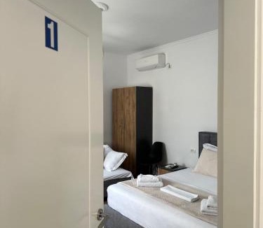 Rade Apartment | Lexhulo Room's
