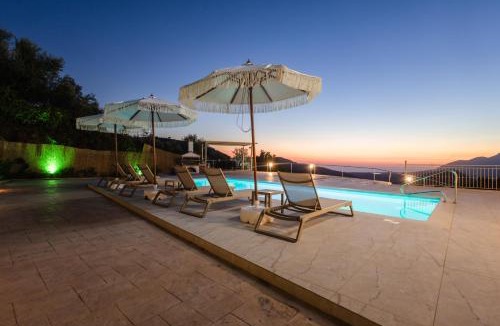 Zakharo Villa | Villa Rodina