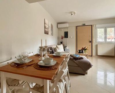 Porto Rafti House | Pearl Villa and Apartment Holiday Homes Near Beach and Athens Airport
