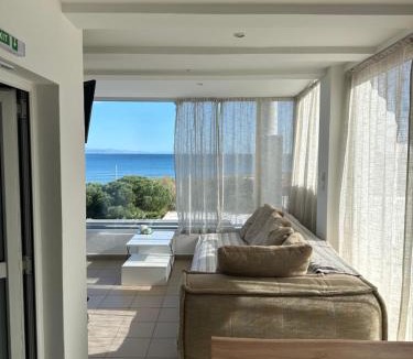 Paralias Apartment | Medusa by Dia sea view apartment