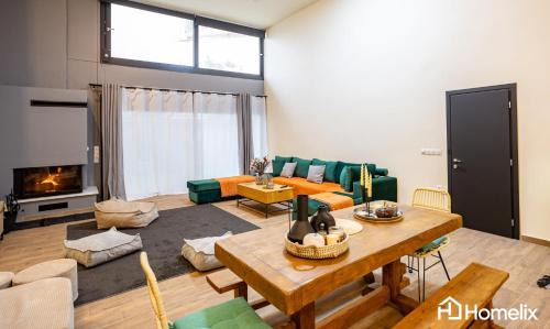 Khalkis Apartment | The Grand Loft 31