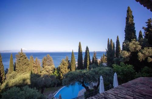 Benitses Villa | Lucky Villas