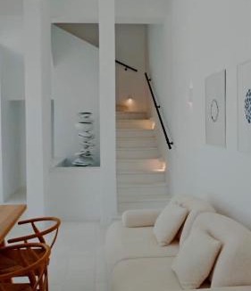 Lahania Villa | Seapalm Villa - Elegant Stay - Steps from the Sea