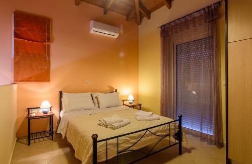 Agrilos Apartment | Terpsi Apartments - Kyparissia Garden Retreats