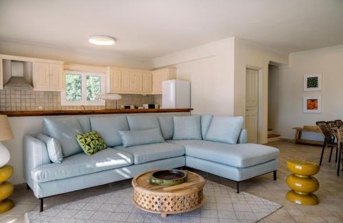 Agios Markos Villa | Villa Mila with private pool by Olivestone Village