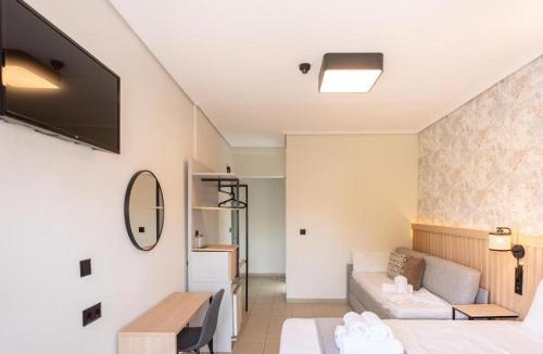 Olymbiaki Akti Hotel | Aqua Beachfront Elegant Hotel