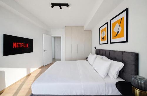 Elliniko Apartment | Costa Elliniko Pool & Beach Sea View DA1