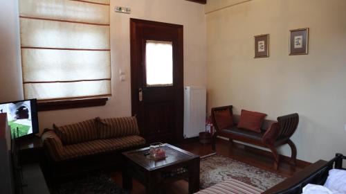 Vitsa Hotel | Giagia Evgenia