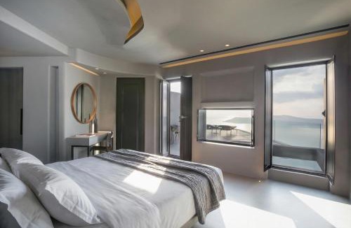 Imerovigli Hotel | Kivotos Santorini - Preferred Hotels & Resorts
