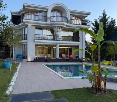 Tirana Villa | Villa Florence