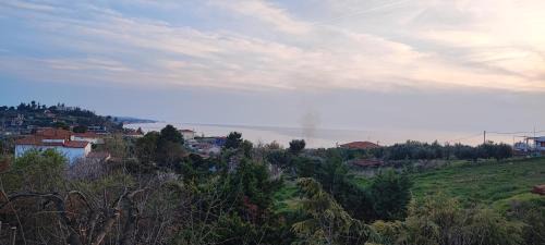 Nea Potidaia Apartment | Stone house with seaview