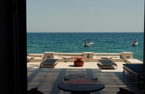 Longos Apartment | Beau Rivage Suites