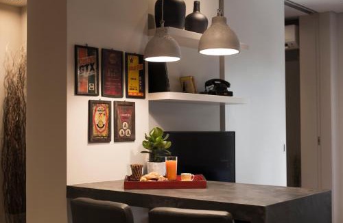 Kinosargous Apartment | Luxury 2 bdrm apartment 10' minutes walk from the Acropolis