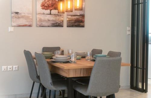 Agia Paraskevi Apartment | Spacious Modern 3BD Apartment