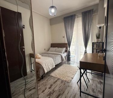 Trikala Apartment | 800 steps from MAGIC - ΤΟ ΚΕΝΤΡΟ ΣΤΑ ΠΟΔΙΑ ΣΟΥ