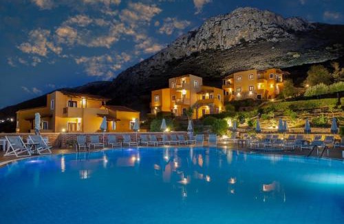 Piskopiano Apartment | Driades Luxury Apartments by Estia