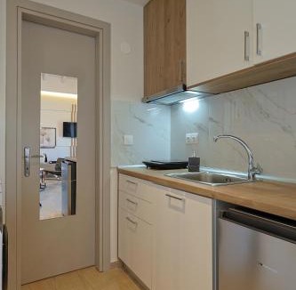 Olymbiaki Akti Villa | HELIOS - Seaside Pool Villa & Private Parking