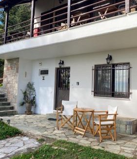 Kalivia Filaktis House | To σαλέ της λίμνης 2