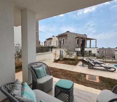 Jala Apartment | Turquoise Poolside Thymus Resort 34-1