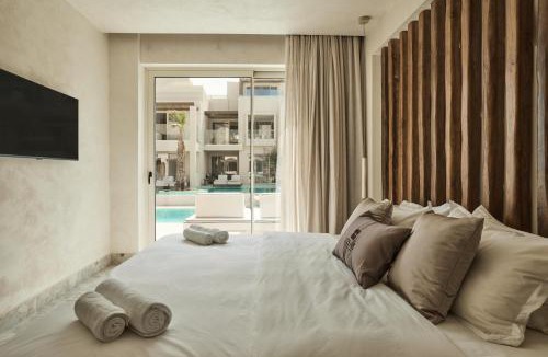 Adelianos Kampos Hotel | Uzenie All Suites Boutique Resort - Adults Only