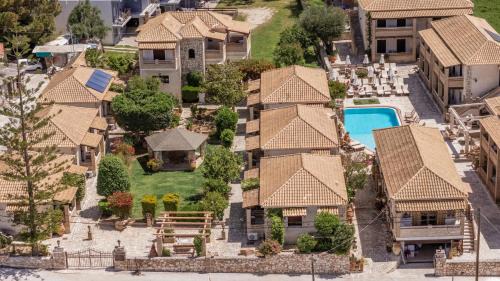 Kalamaki Villa | Garden Village Residence