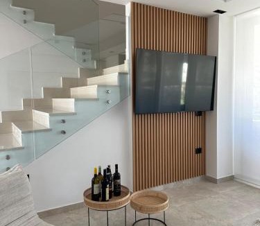 Ishem Villa | Villa Hana - San Pietro