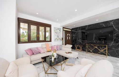 Potamos Villa | Villa Wild Willow