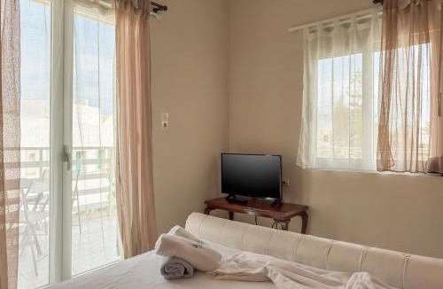 Agii Apostoli Apartment | Alisahni Home 2