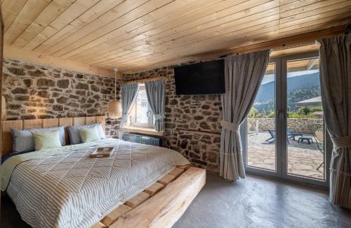 Karpenisi Ski Chalet | Dandy Villas Karpenisi Complex - Lux Chalets - Inflatable Pool-Hot Tub