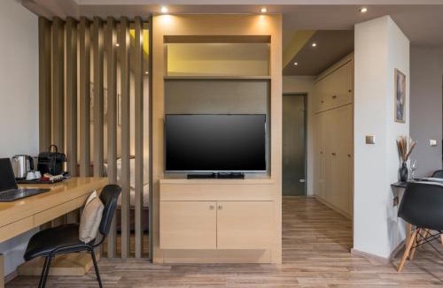 Kato Galatas Apartment | Zen Luxury Studio