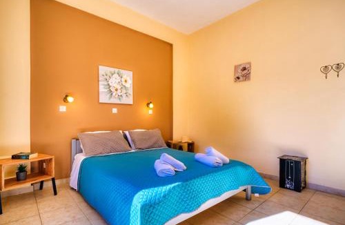 Agios Matthaios Apartment | Stefanias Prasoudi Beach