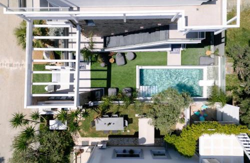 Skala Rachoniou Apartment | B&D Luxury Studios Suites