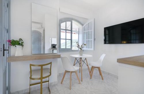 Parga Hotel | The Well Lichnos