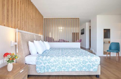 Kineta Resort | Comer Kinetta Beach