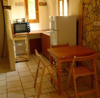 Vatos Villa | Musician's Round House & Castello