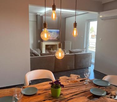 Marousi Apartment | Eclipse Minimal