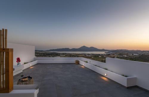 Milos House | Clara Terra