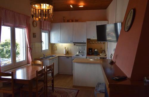 Lilaia House | Lilaia Holiday Cottage