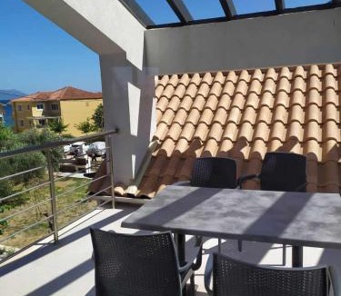 Nikiana House | Villa Don Kostangelo