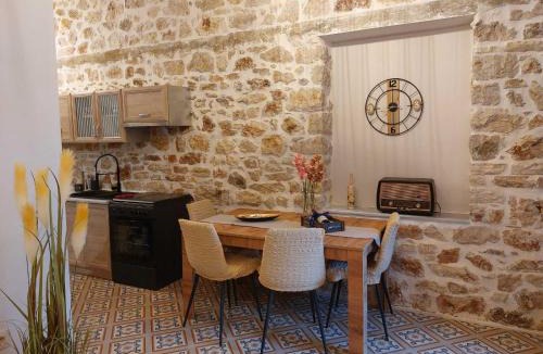 Preveza Villa | Stone-built Villa Nesseris 80 m2
