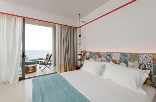 Jala Hotel | Folie Marine Hotel & Beach Club