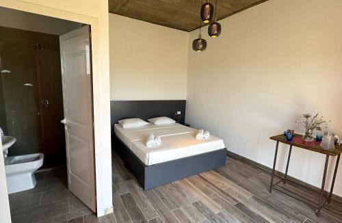 Shkoder County Bed & Breakfast | Lakes room