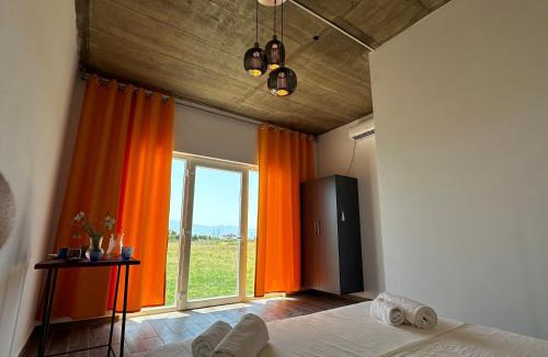 Shkoder County Bed & Breakfast | Lakes room