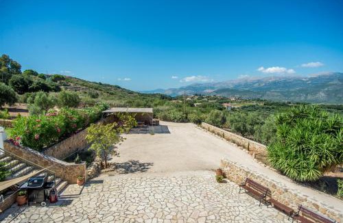 Lakithra Villa | Villa Eleftheria, Lakithra - Spacious luxury villa with pool and stunning views