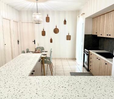 Spata-Artemida Apartment | Anastasias house near Athens airport