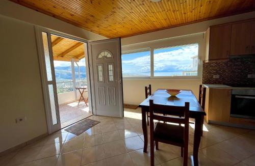 Himare Apartment | Lucas apartments
