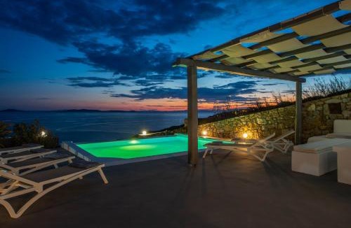 Houlakia Villa | Villa Diorite by Mykonos Rocks