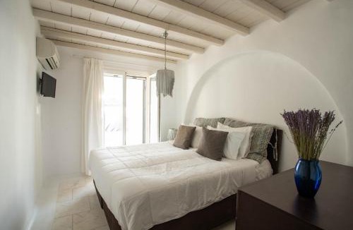 Houlakia Villa | Villa Diorite by Mykonos Rocks