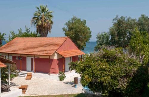 Kavos House | LeMaMi Seafront Bungalows
